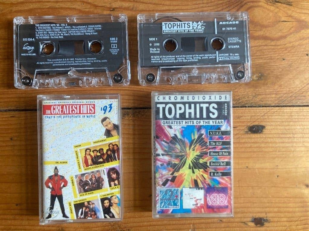 2 jaren 90 cassettebandjes verzameling hits nineties tophits, Gebruikt, Ophalen of Verzenden, Origineel, Pop