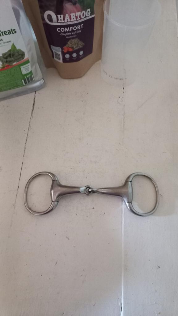 Bustrens mt 12,5  (tevens meer bitten), Dieren en Toebehoren, Paarden en Pony's | Hoofdstellen en Tuigage, Ophalen of Verzenden