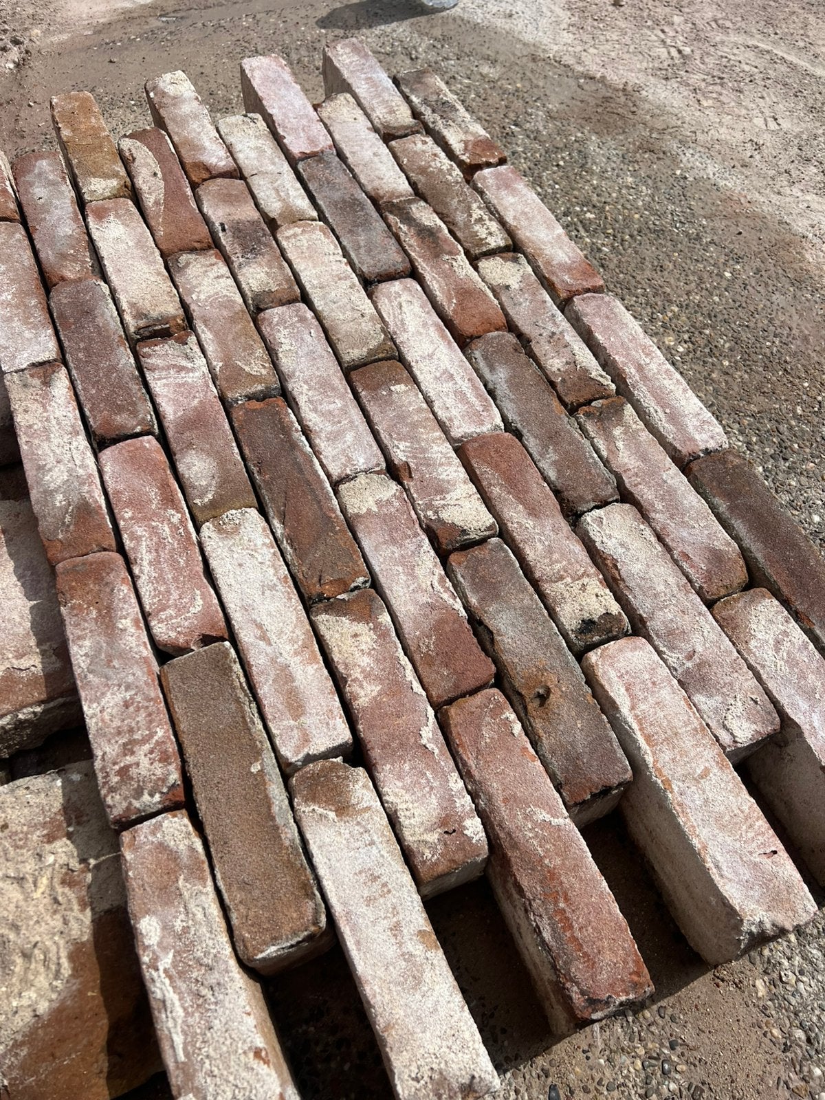 Antieke vormbak stenen 22 x 5.5 bruin genuanceerd 350M2
