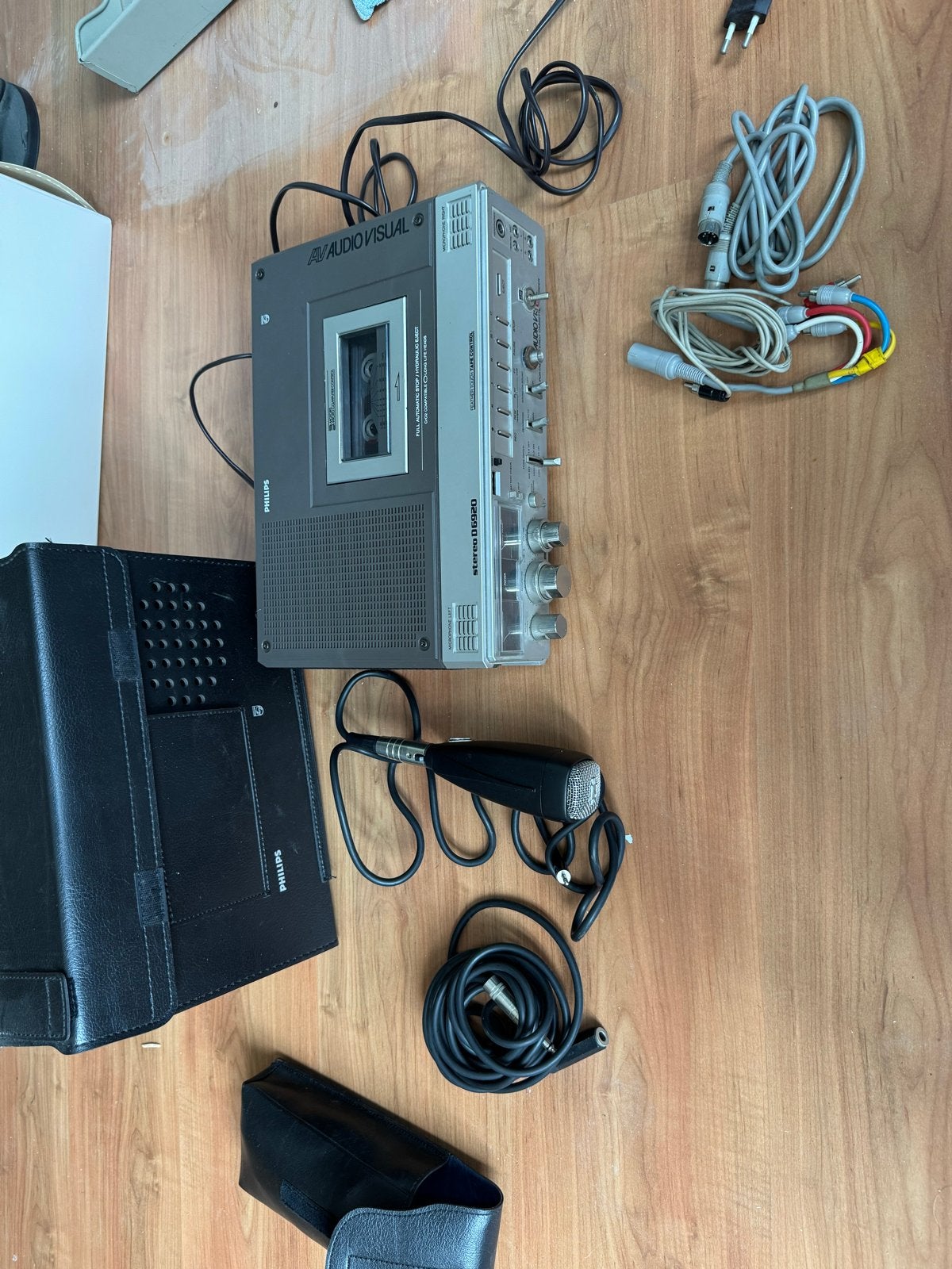 Philips N2229 AV Audio Visual 5 Portable Cassette Recorder, Ophalen, Bandrecorder