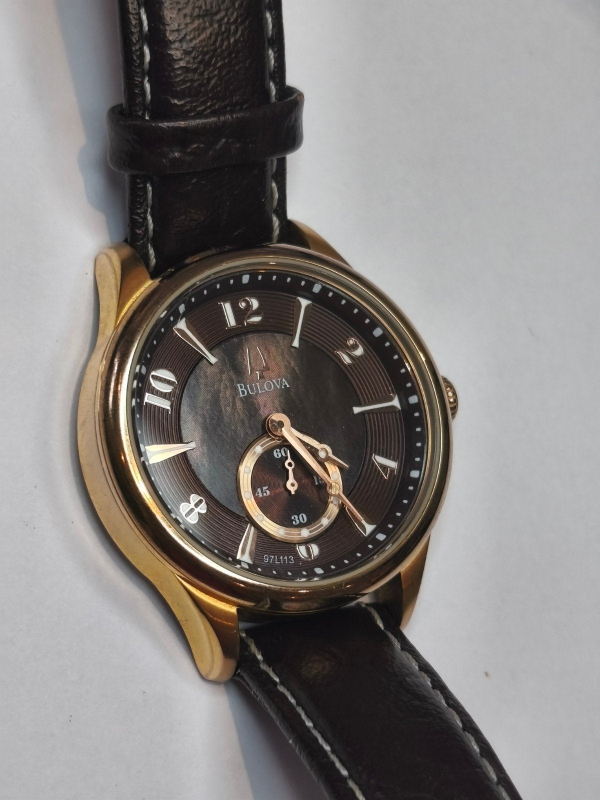 Bulova Polshorloge - Klassiek en Elegant, Ophalen of Verzenden, Zo goed als nieuw, Leer, Overige merken
