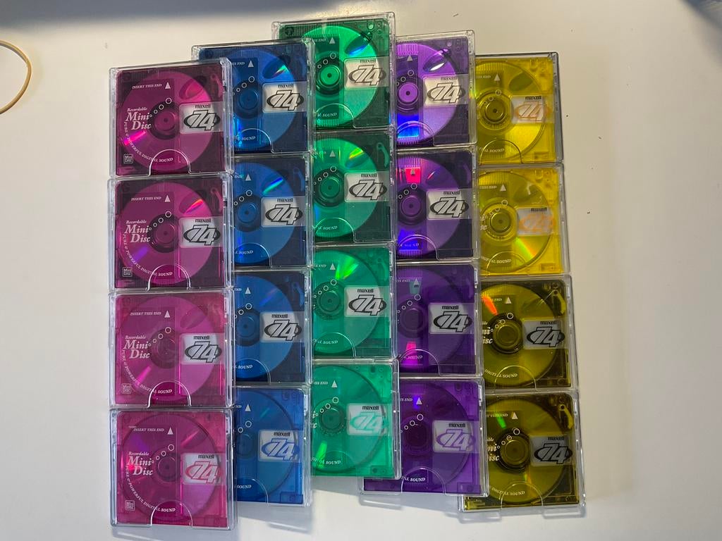 Minidisc’s. MAXELL COLOR COLECTION. 20x als nieuw. 74 min., Ophalen of Verzenden