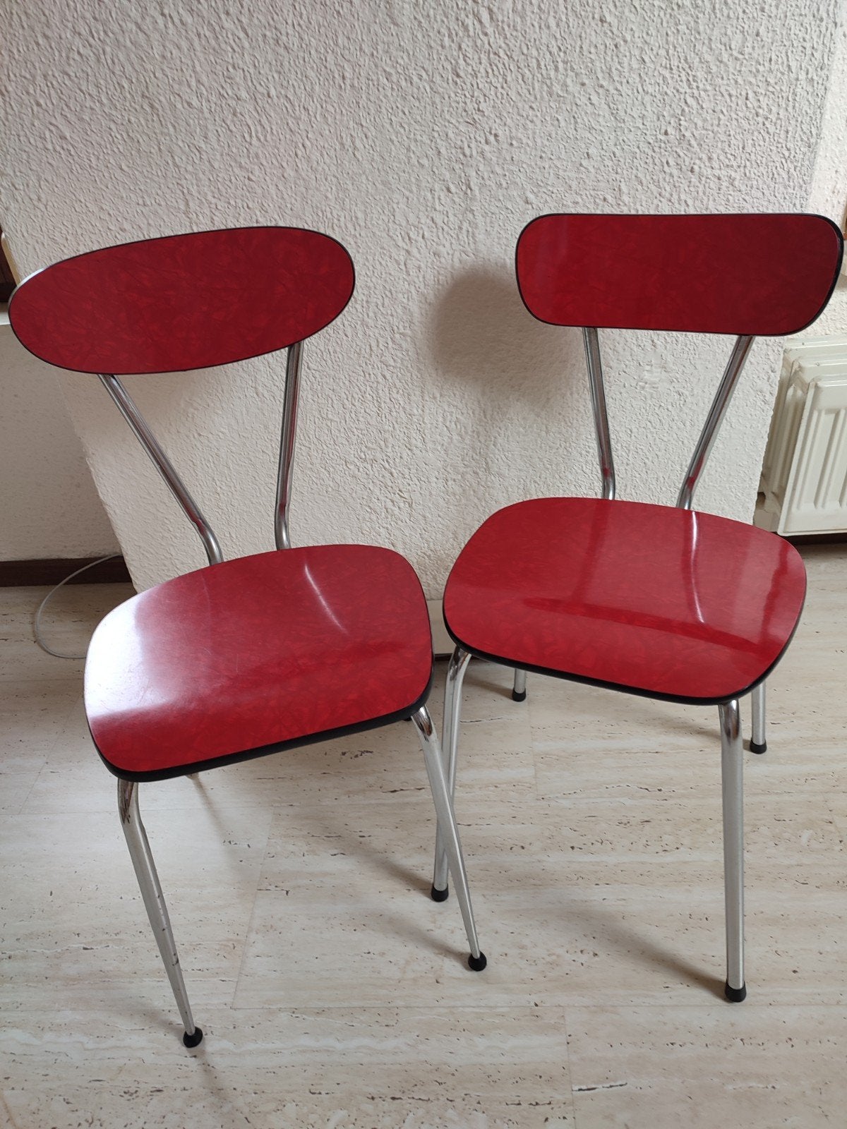 Set van 2 rode Formica stoeltjes uit de jaren '70, Ophalen