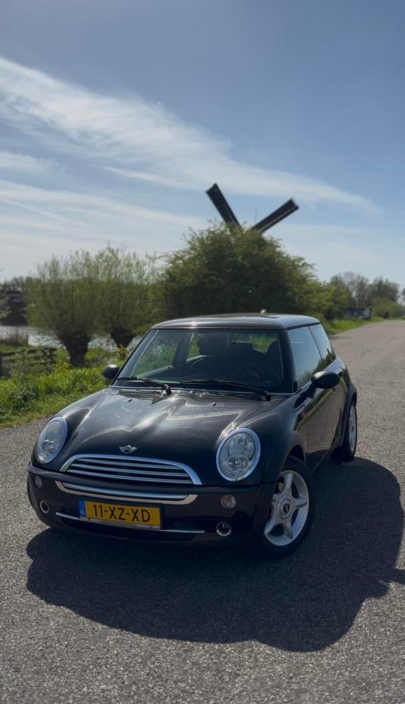 Mini 1.6 16V ONE 2005 Zwart, Rij klaar, Voorwielaandrijving, Zwart, 4 cilinders, 4 stoelen