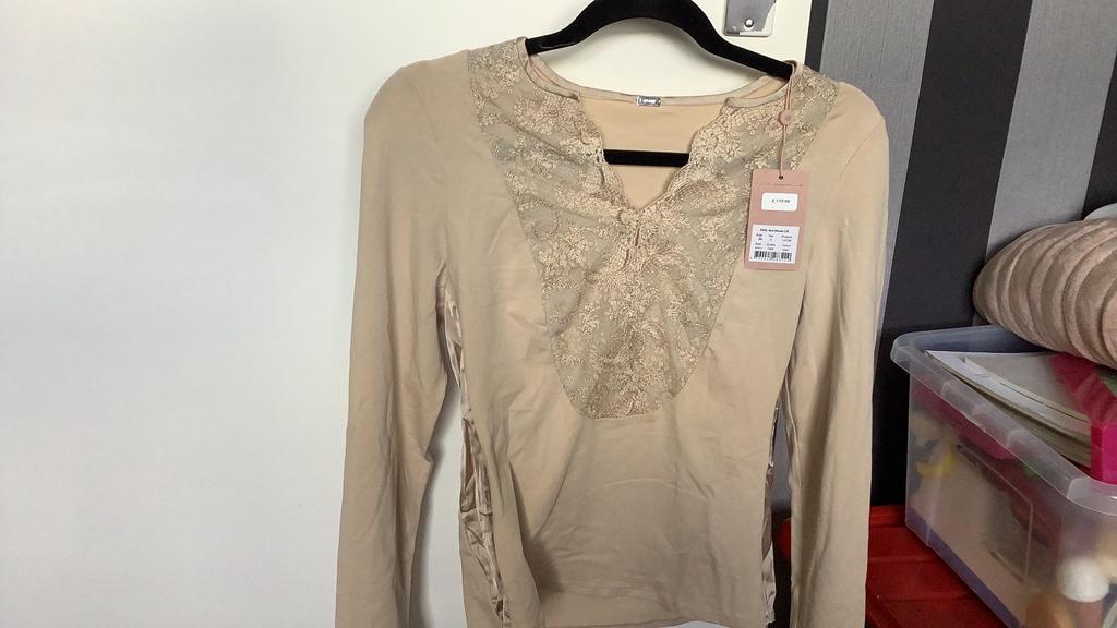 Gustav  maat 34 shirt, Beige, Nieuw, Ophalen of Verzenden, Lange mouw