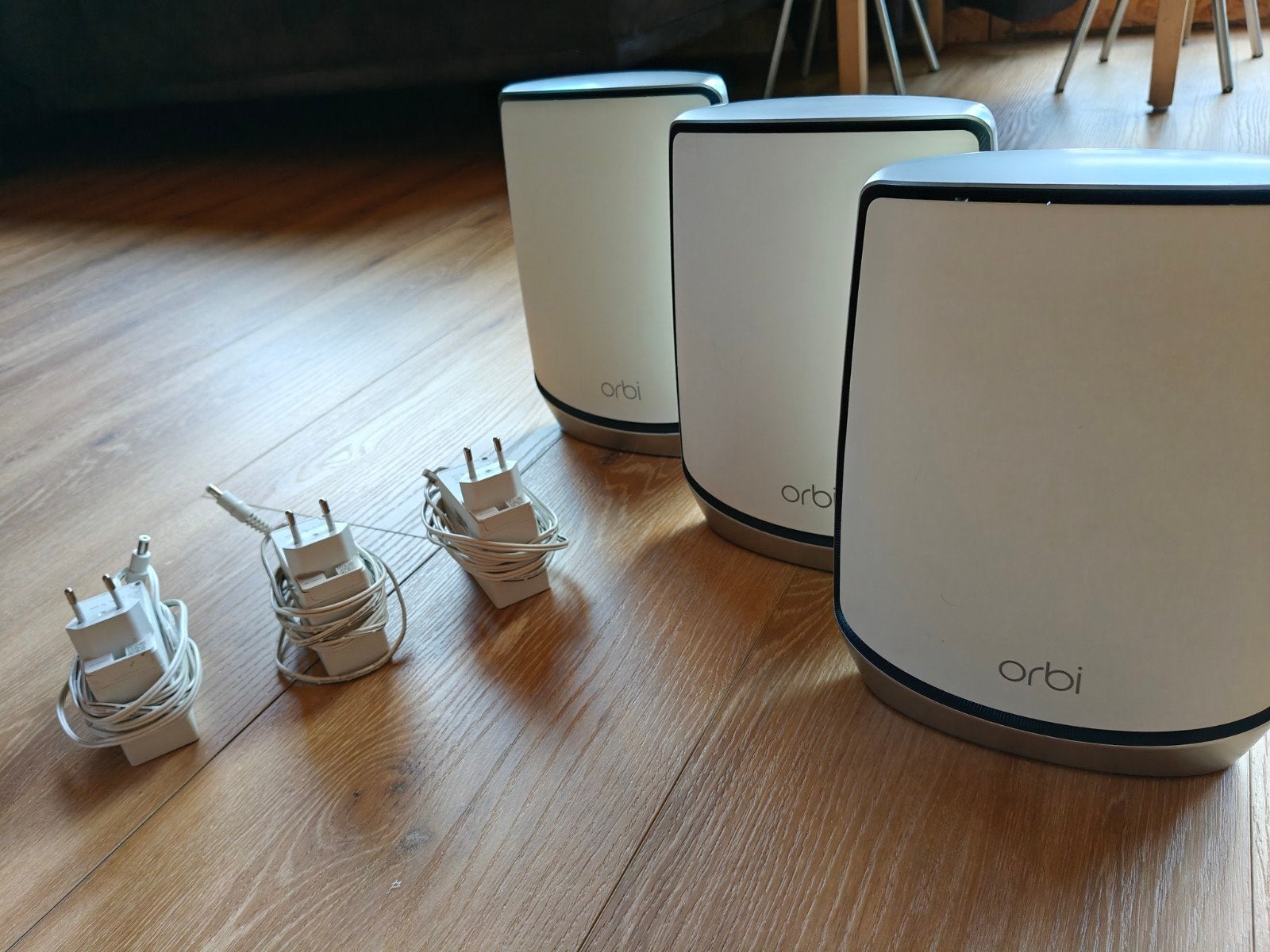 Netgear Orbi WiFi 6 Mesh Systeem (Router + 2 Satellieten), Computers en Software, Routers en Modems, Ophalen of Verzenden, Gebruikt