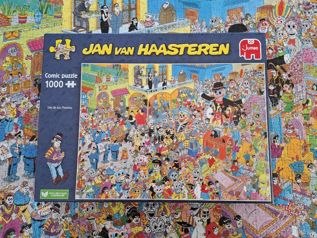 Jan van Haasteren - Dia de los Muertos, Ophalen of Verzenden, 500 t/m 1500 stukjes, Zo goed als nieuw, Legpuzzel