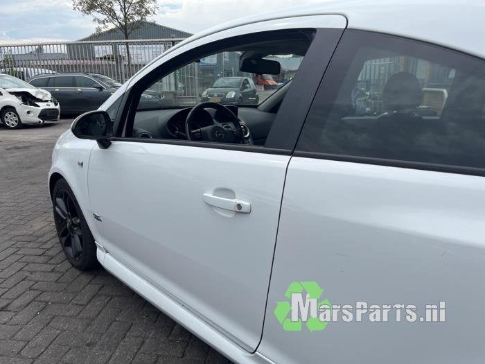 Portier 2Deurs links van een Opel Corsa, Auto-onderdelen, Gebruikt, -, Deur, -
