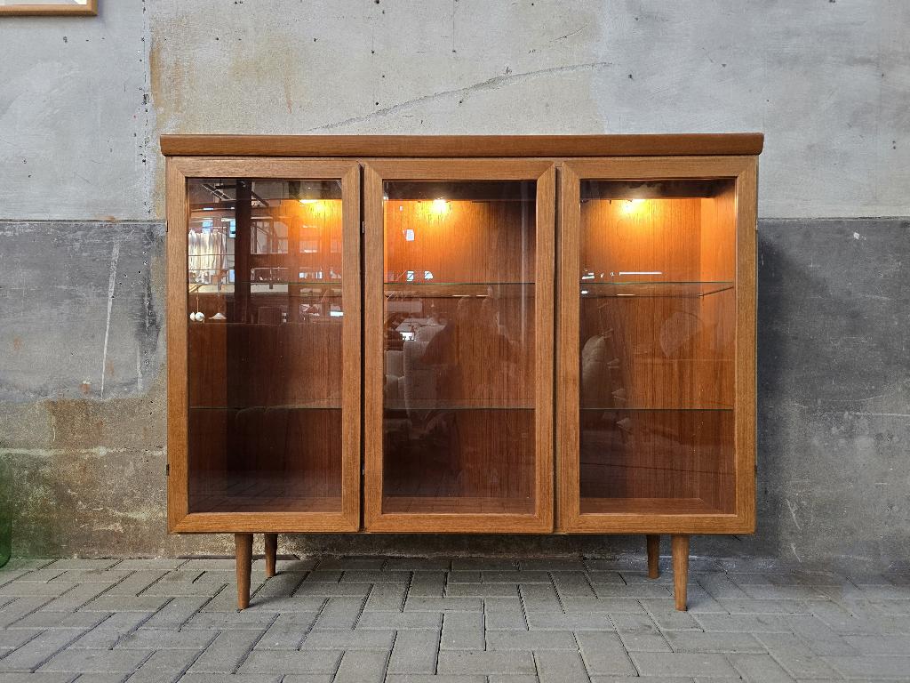 Jaren 80 Deens Design Vitrine / Dressoir Teak | Vintage Kast, Grenenhout, 100 tot 150 cm, Ophalen of Verzenden, 25 tot 50 cm