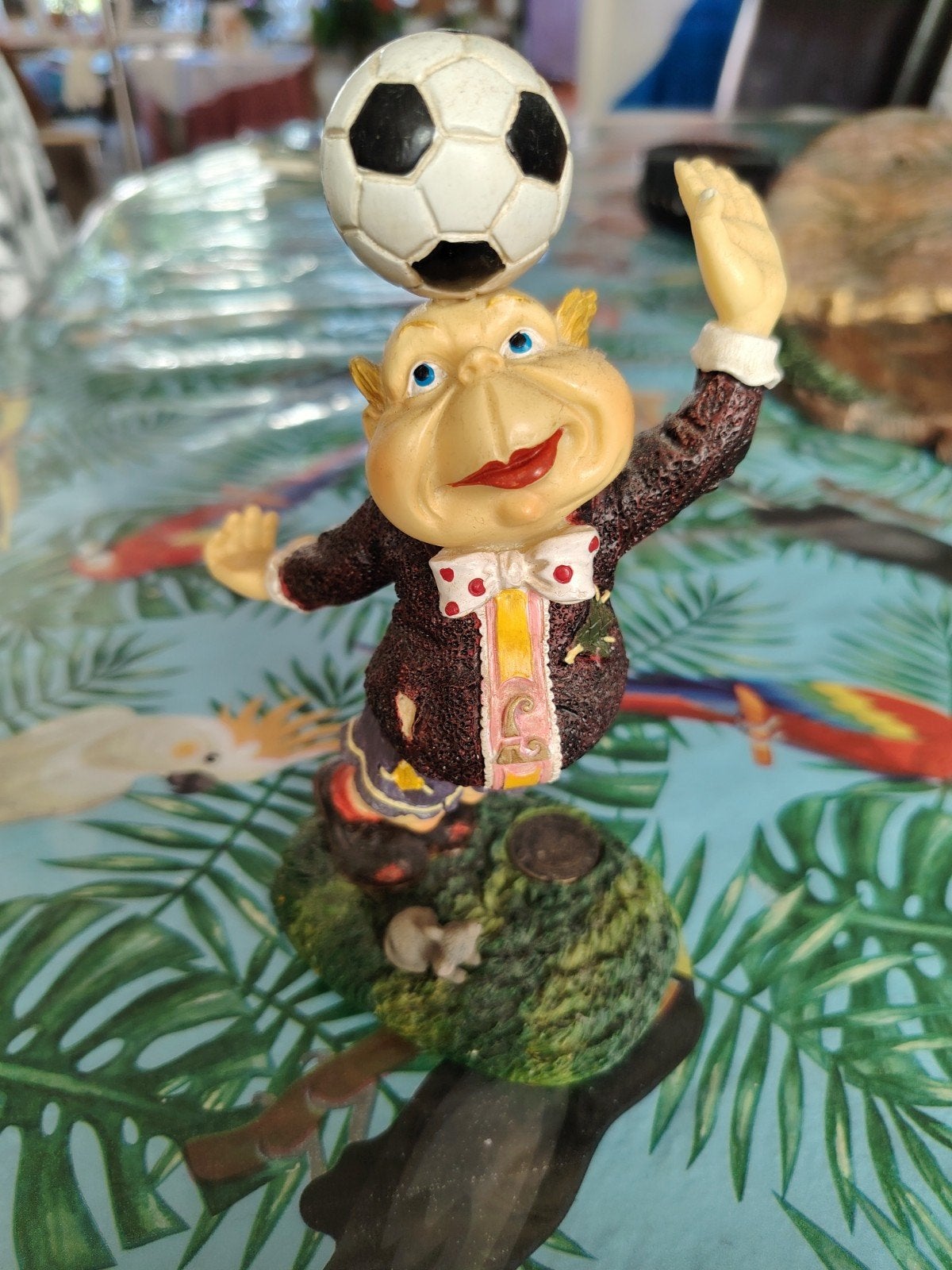 De Laaf Collection Efteling beeldje - Voetballer, Ophalen of Verzenden, Gebruikt, Beeldje of Poppetje