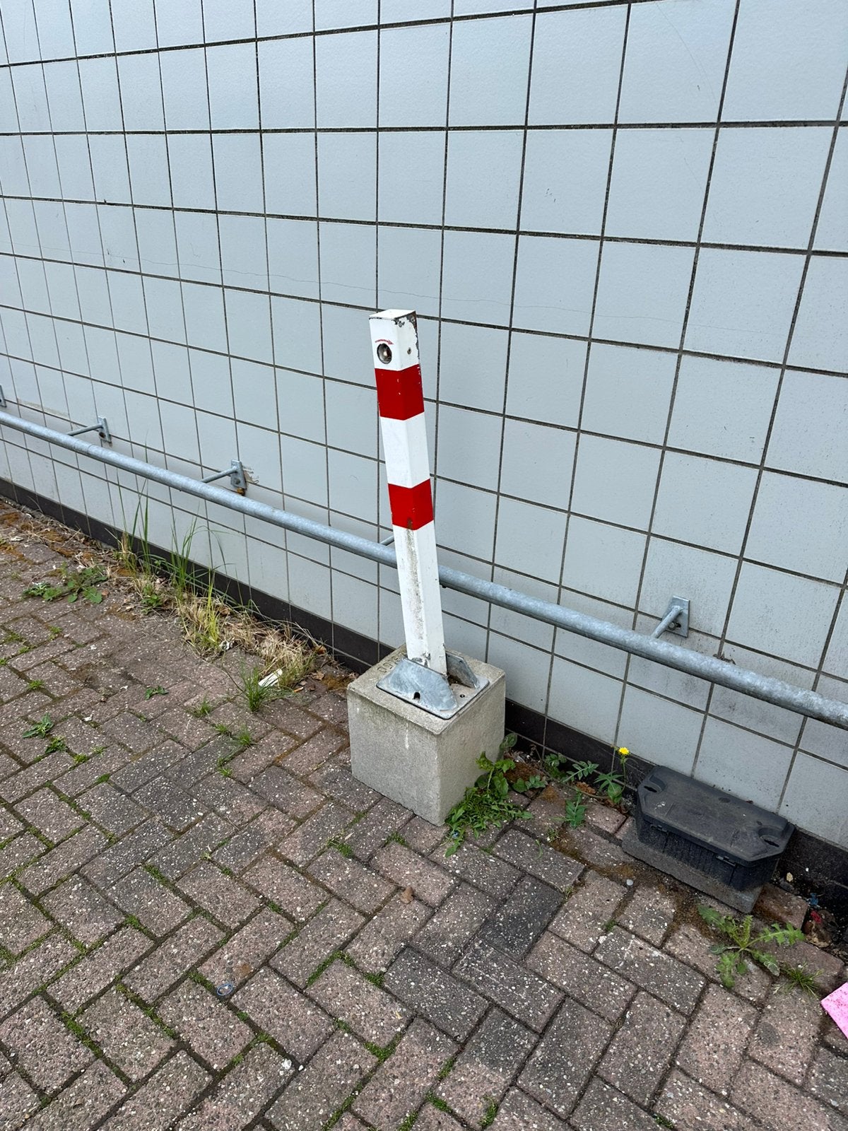 Paal voor in de grond, Ophalen, Gebruikt, Minder dan 10 meter