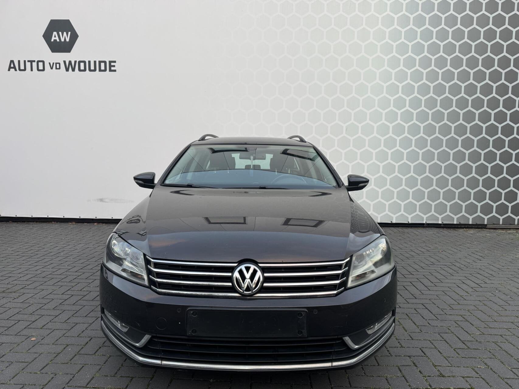 Volkswagen Passat Variant 1.6 tdi belgische document EXPORT, Voorwielaandrijving, Gebruikt, Zwart, 4 cilinders
