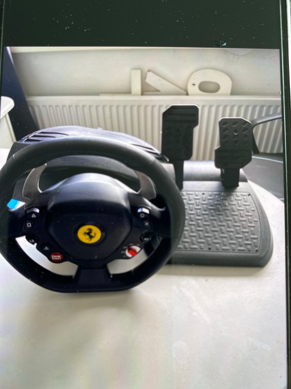 Thrustmaster Ferrari Racing Wheel met pedalen voor PlayStati, Ophalen, Gebruikt, Stuur of Pedalen, PlayStation 3