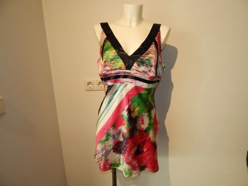 Class Cavalli beeldschone zijde top kleurrijke print D40, Maat 38/40 (M), Class Roberto Cavalli, Zo goed als nieuw, Zonder mouw