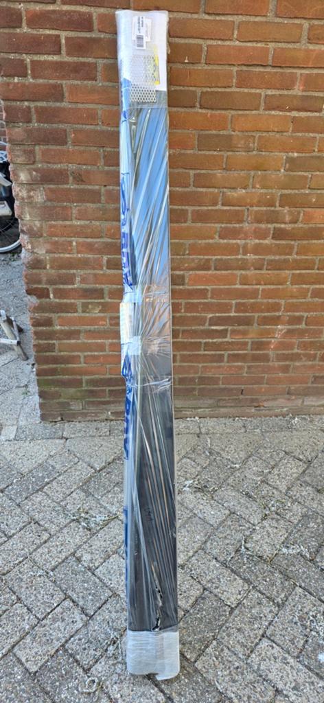 Zwarte Side Skirts (2 stuks) en Opel Grill, Ophalen of Verzenden, Nieuw, Opel