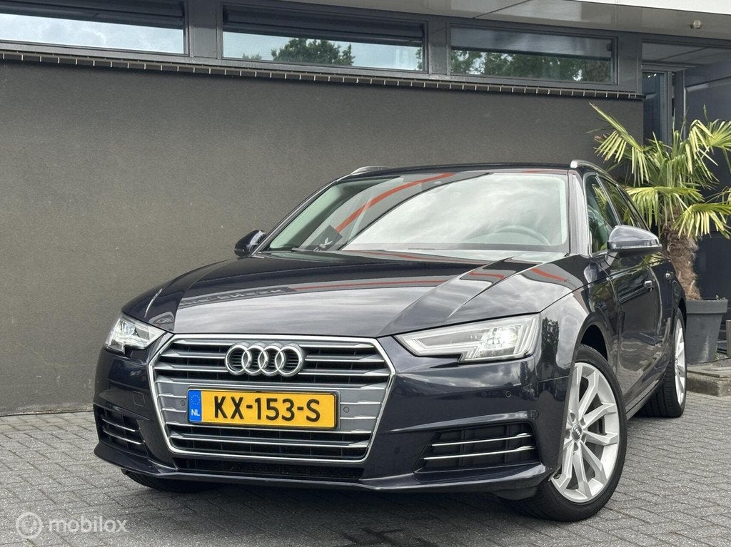 Audi A4 Avant 1.4 TFSI Lease Edition|Digital Dash|Trekhaak, Auto's, Audi, Gebruikt, Euro 6, 4 cilinders, 150 pk