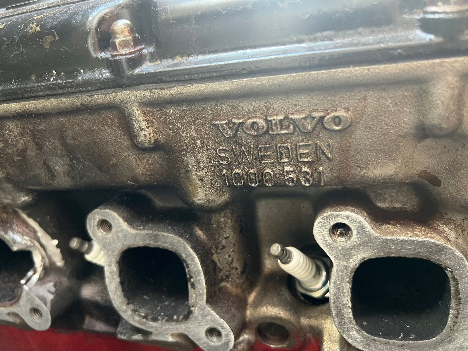 GEZOCHT: volvo penta cilinder kop 1000531, Ophalen of Verzenden, Nieuw, Volvo