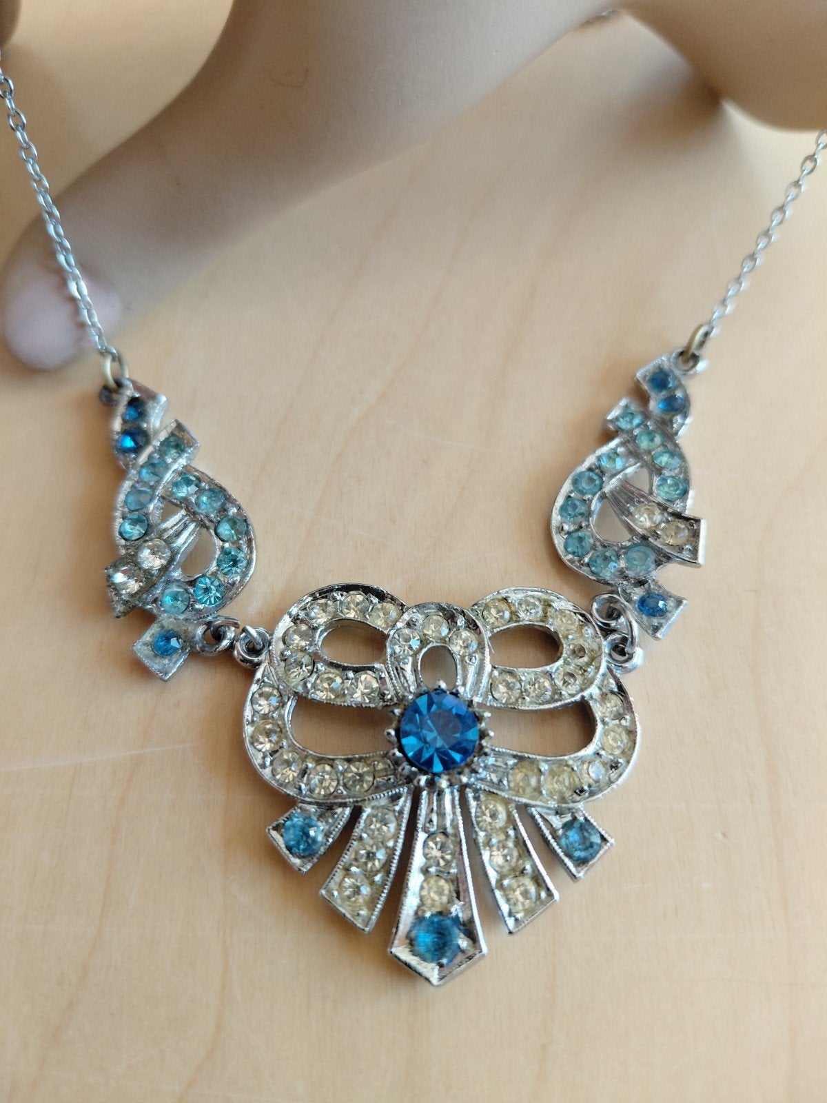 Antiek Collier met Rijnsteen op Rodium., Sieraden, Tassen en Uiterlijk, Antieke sieraden, Ophalen of Verzenden, Overige materialen