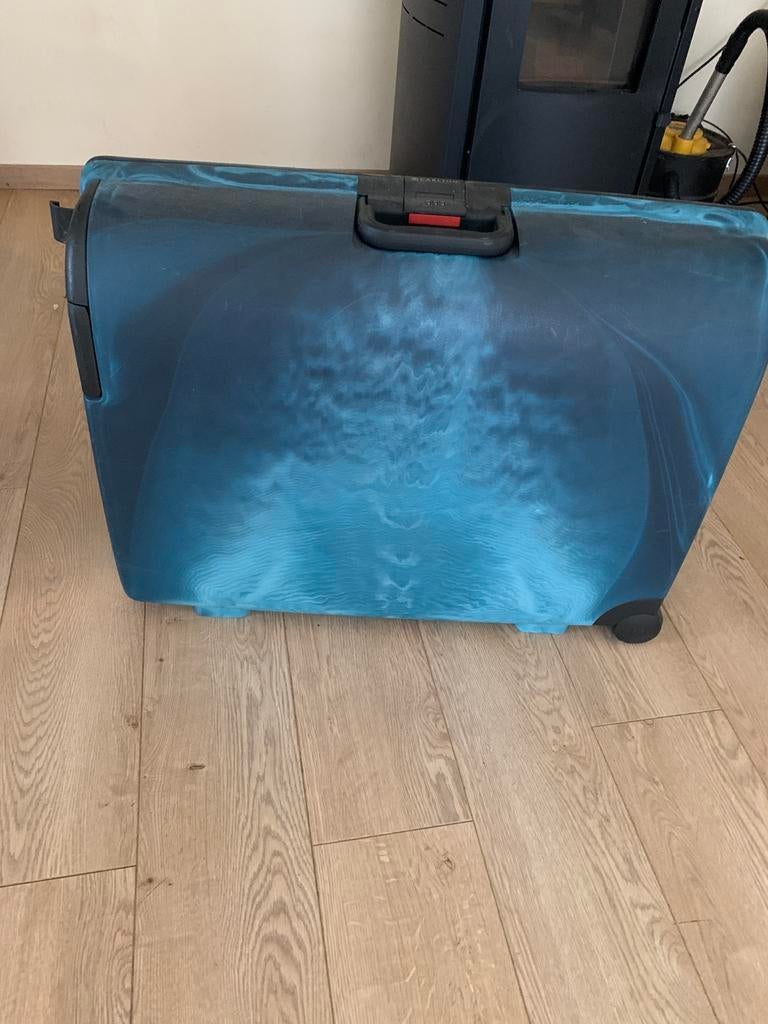 Zeer nette koffer Carlton, Wieltjes, Gebruikt, Hard kunststof, Ophalen of Verzenden