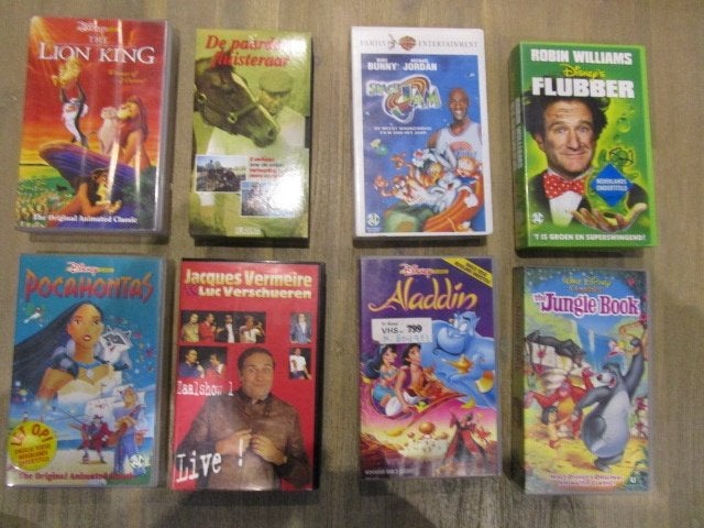 8 jeugd-films op VHS cassette, Cd's en Dvd's, VHS | Film, Alle leeftijden, Ophalen of Verzenden, Kinderfilm