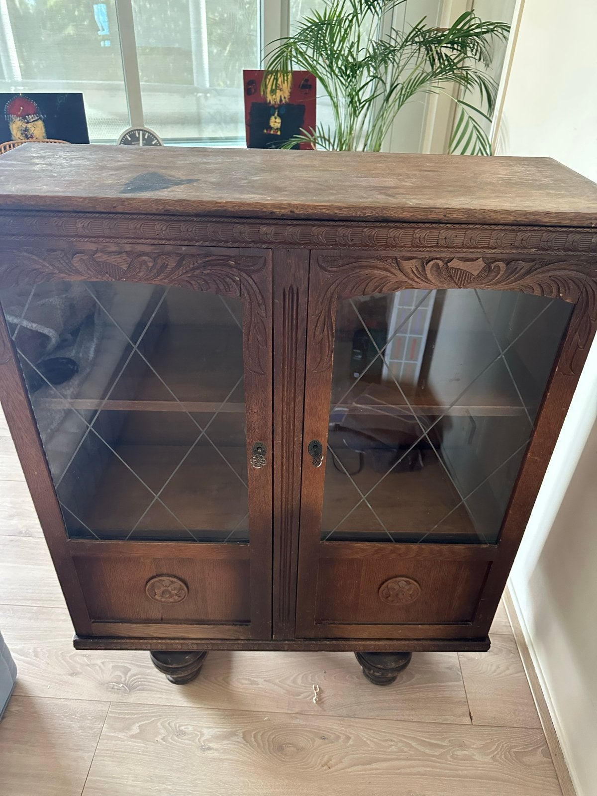 Klassieke Houten Vitrinekast - Vintage Stijl