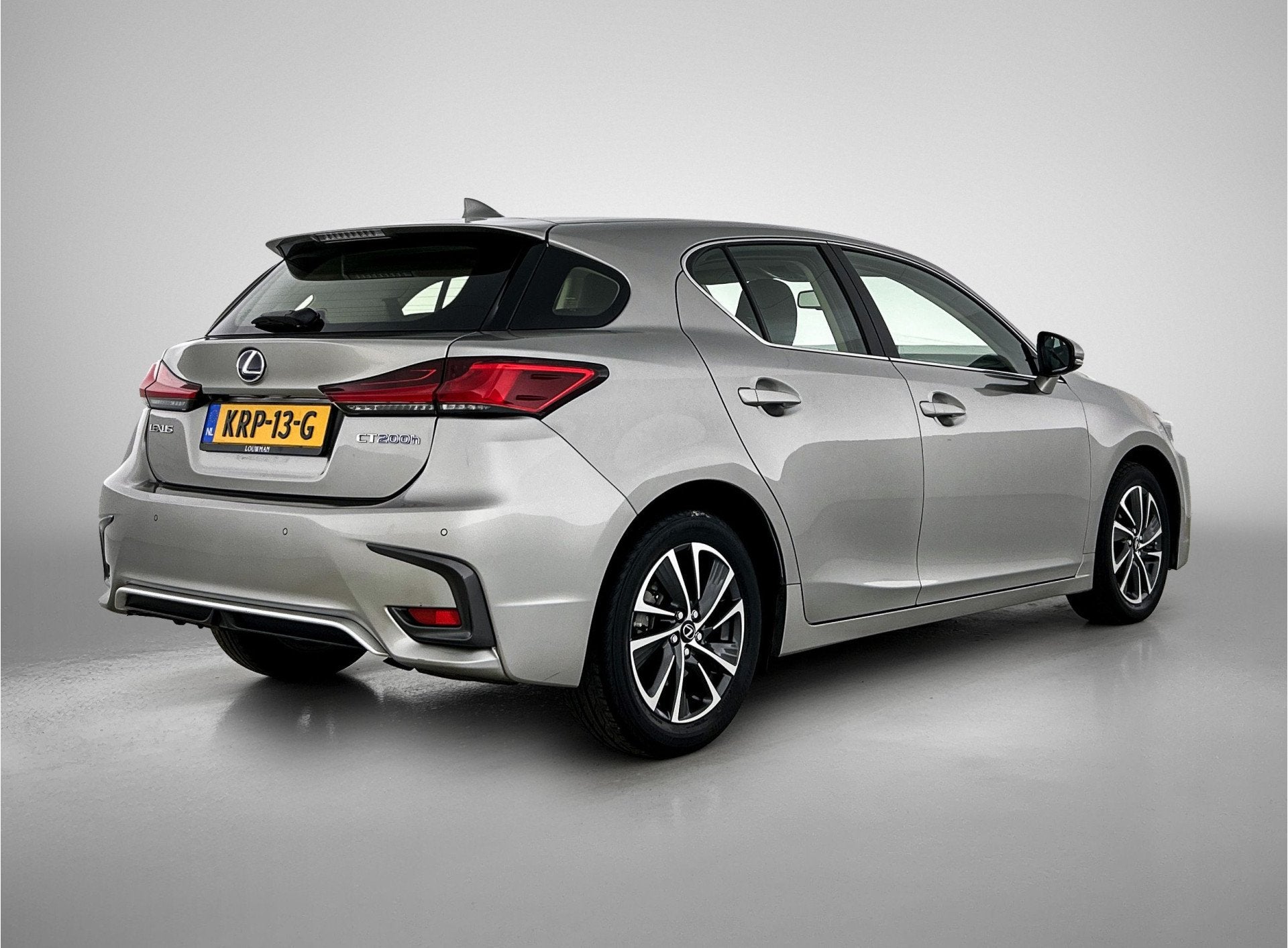 Lexus CT 200h Business Line | BTW voertuig | Dealer onderhou, 12 maanden, Gebruikt, Euro 6, Grijs