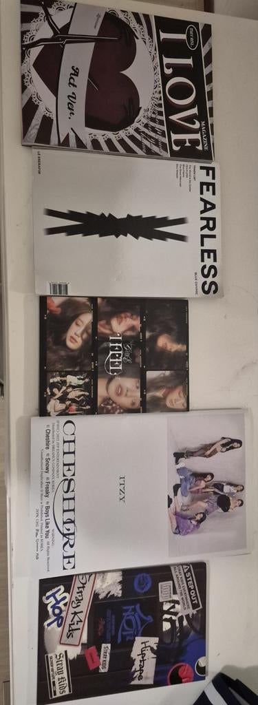 Kpop photobooks €7,50 per stuk, Ophalen of Verzenden, Zo goed als nieuw, Aziatisch