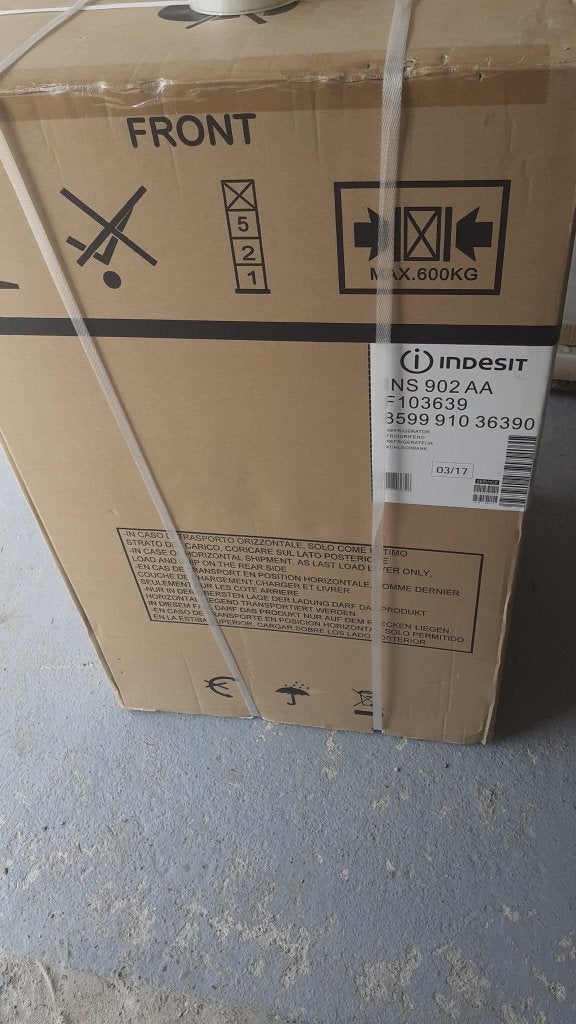 INDESIT  INS902AA INBOUW KOELKAST NIEUW IN DE DOOS nis 88 cm, Zonder vriesvak, 100 tot 150 liter, Nieuw, 45 tot 60 cm