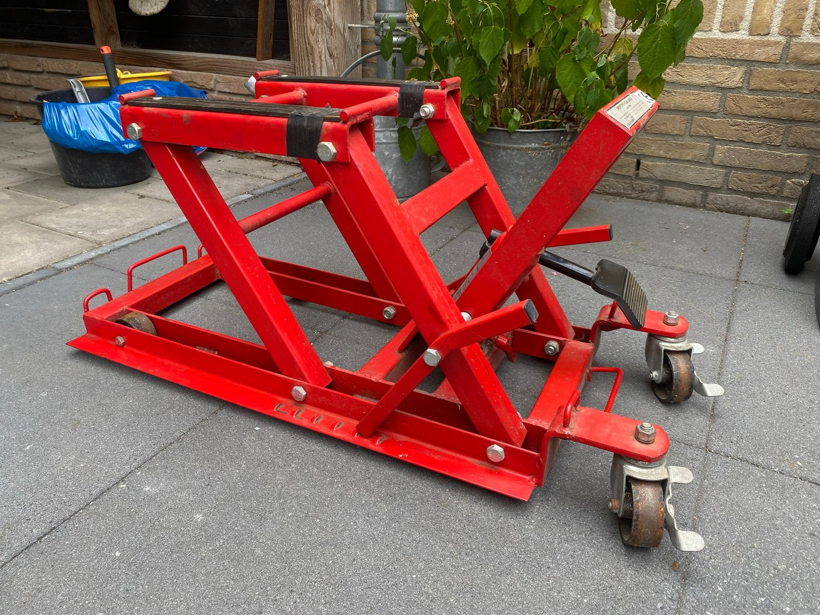 Motorfietskrik - Rode Hydraulische Hefbrug, Ophalen of Verzenden, Gebruikt