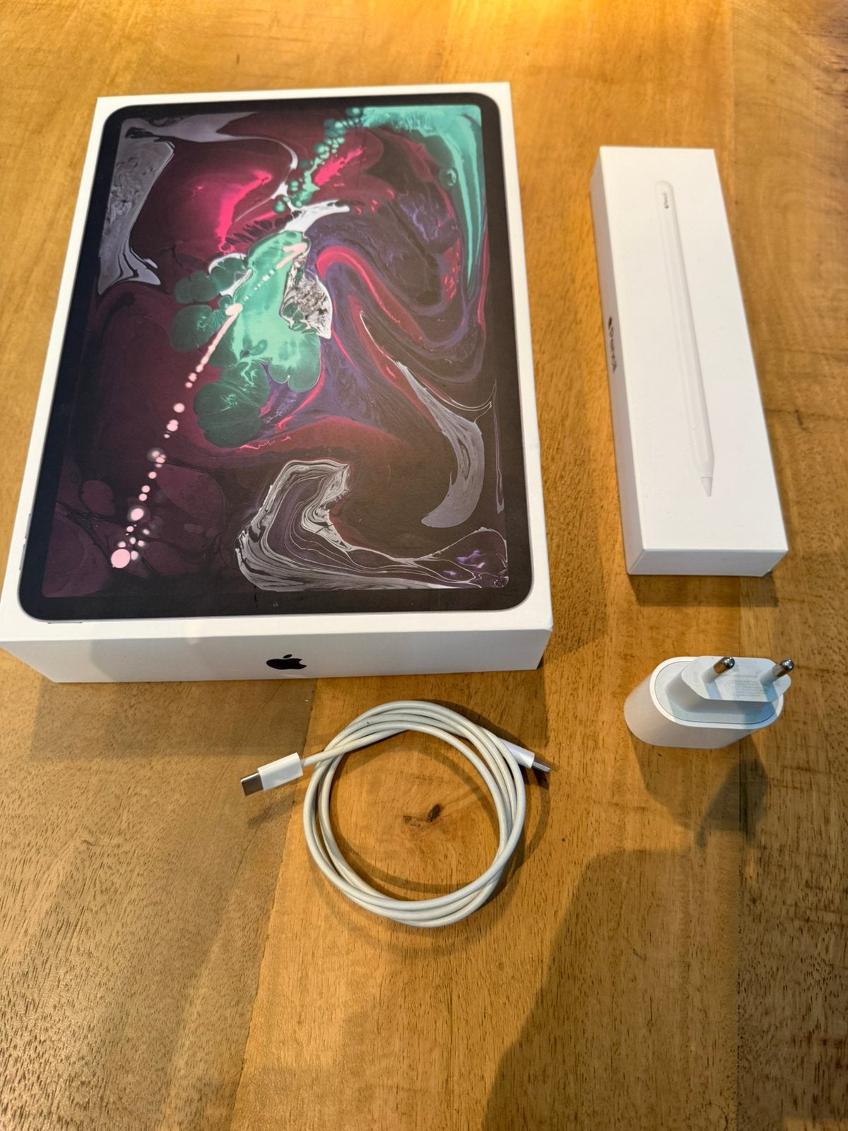 iPad Pro 11 inch 256GB (2018) + Pencil 2e gen, 11 inch, Ophalen of Verzenden, Zo goed als nieuw, Apple iPad Pro