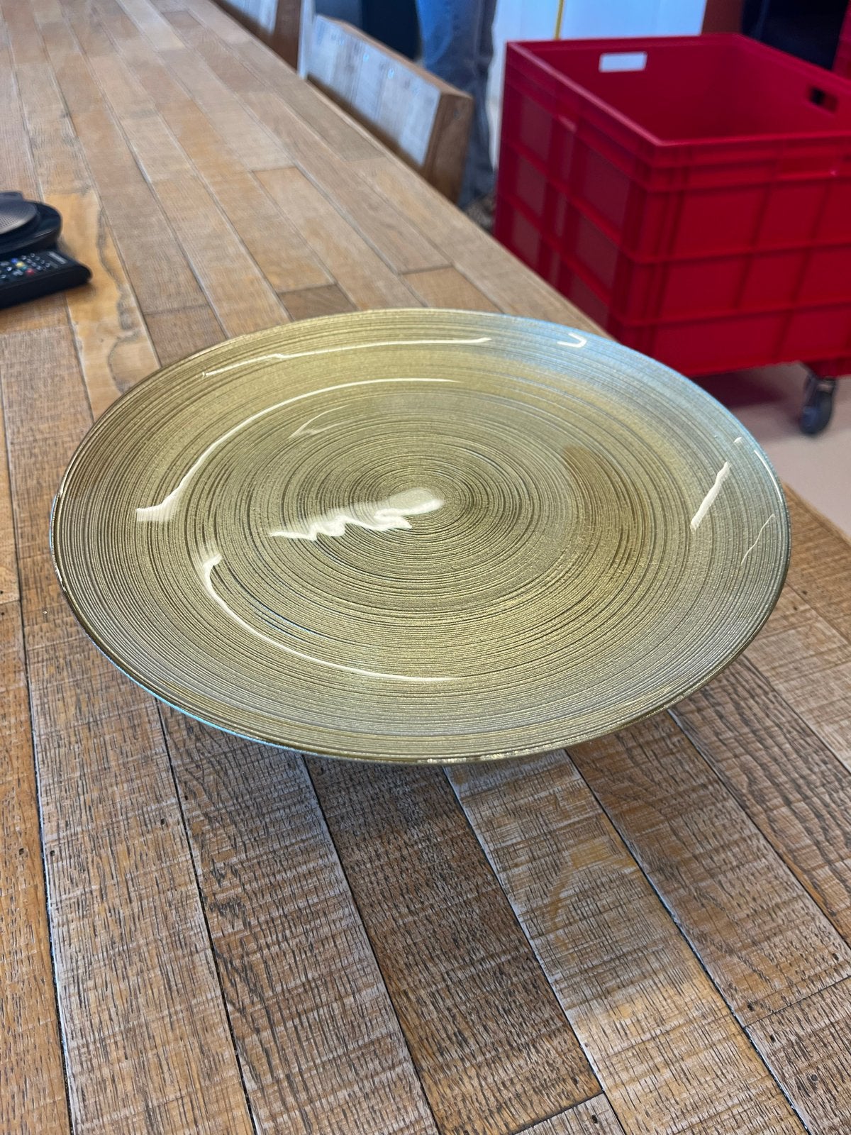 Gouden Schaal - 28 cm diameter, 10 cm hoog, Huis en Inrichting, Ophalen, Overige materialen, Schaal, Rond