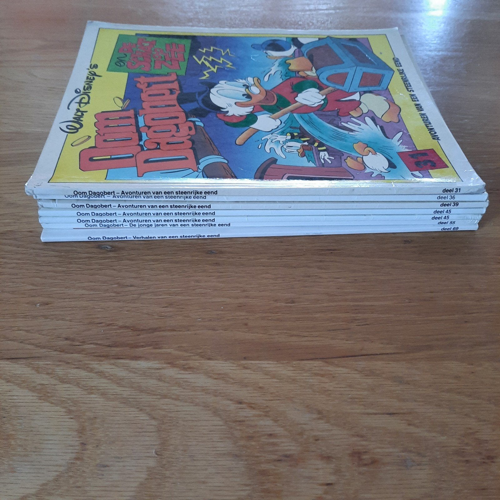 Te koop Oom Dagobert stripboeken(ook per stuk te koop), Boeken, Strips | Comics, Meerdere comics, Ophalen of Verzenden, Zo goed als nieuw