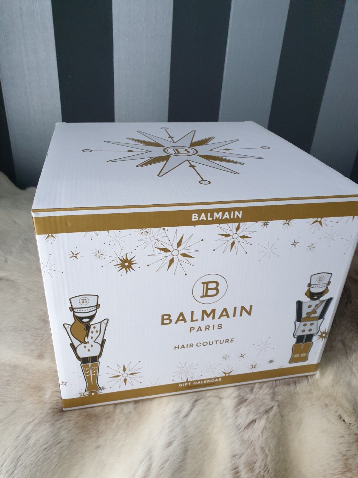 Balmain Hair Couture gift calender limited edition, Verzenden, Nieuw, Haarverzorger of -hersteller