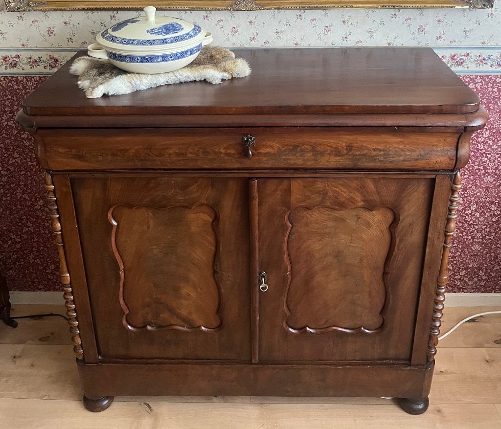 Meidenkastje Biedermeier kastje antiek, Antiek en Kunst, Antiek | Meubels | Kasten, Ophalen