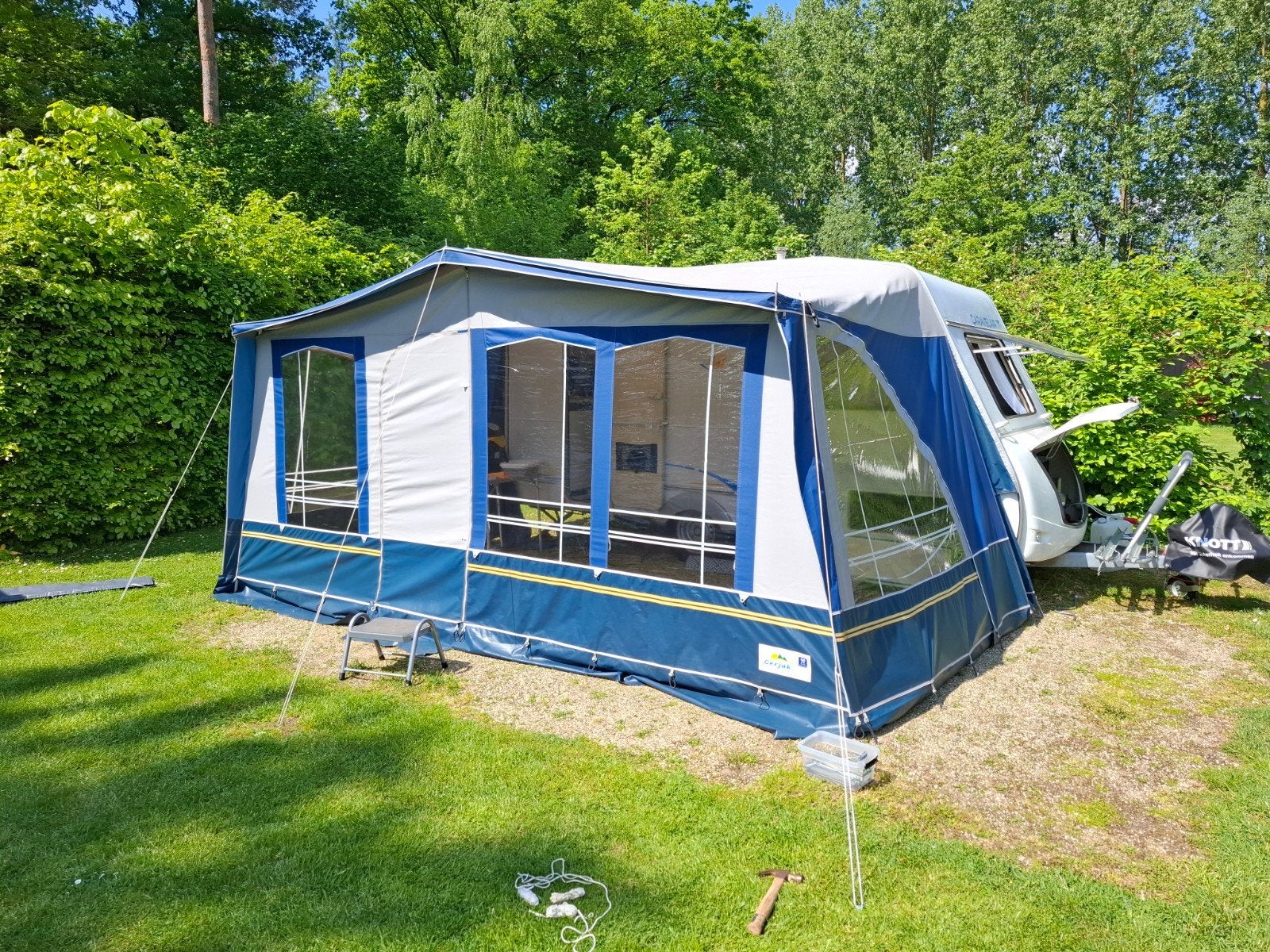 Caravelair Antares 400, Voortent, fietsendrager, bovag 2026, Caravans en Kamperen, Caravans, Vast bed, Treinzit, 750 - 1000 kg