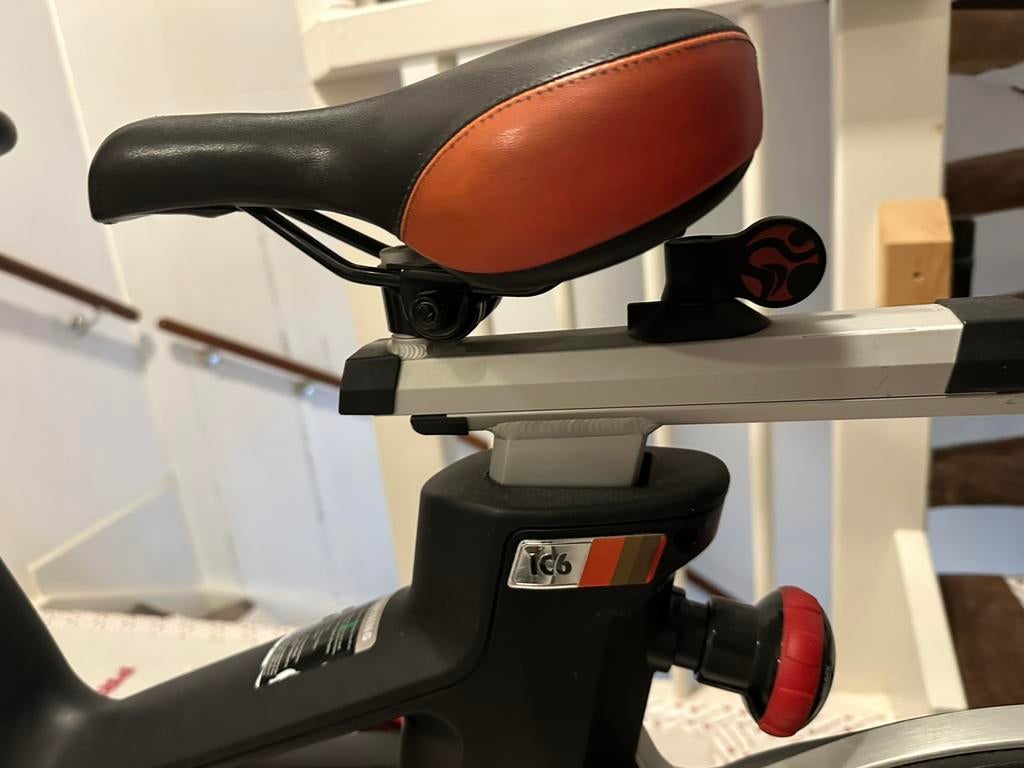 Life Fitness IC6 Spinningfiets / Indoor Cycle – Topstaat, Ophalen, Gebruikt