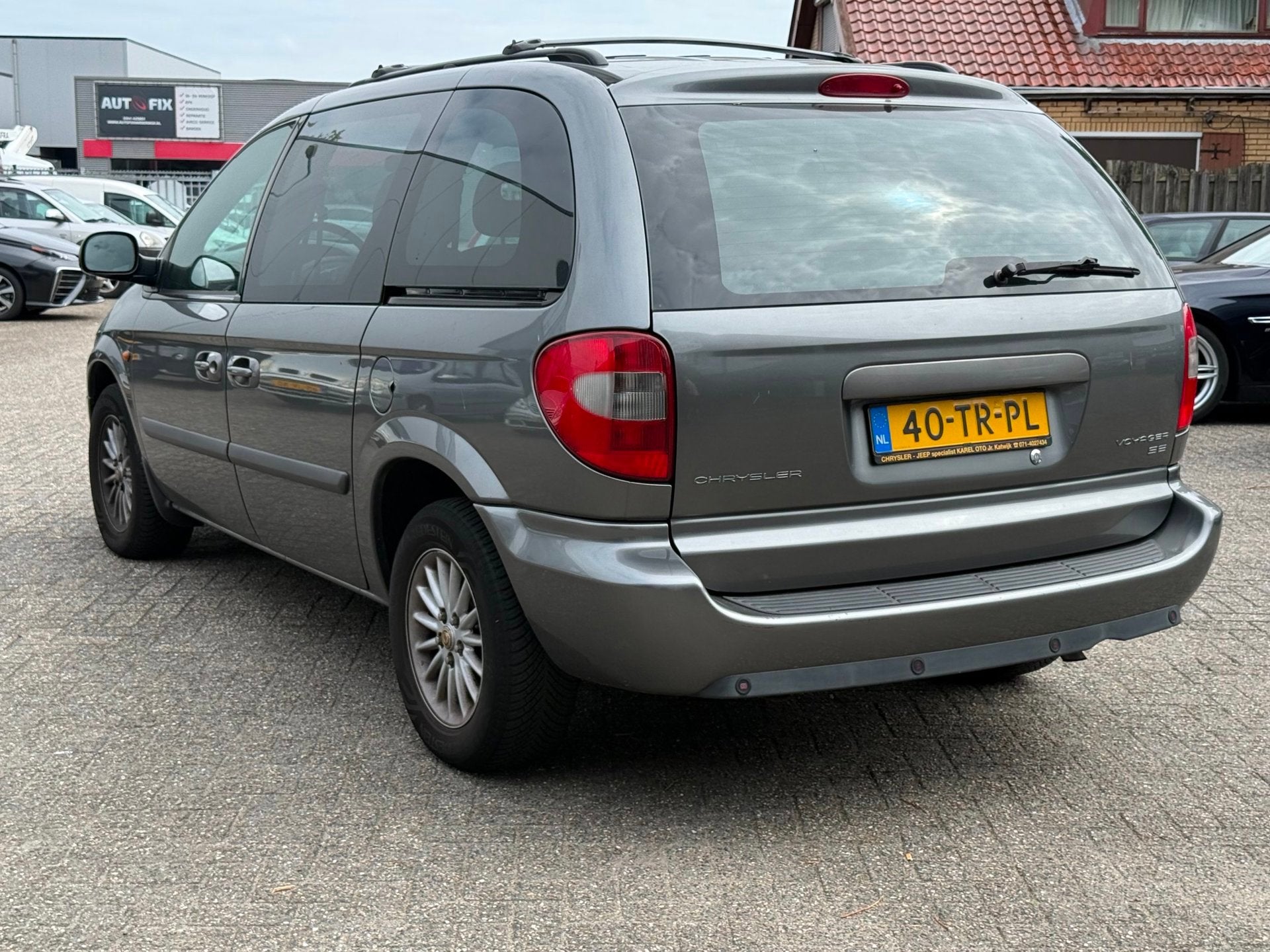 Chrysler Voyager 3.3i V6 SE Luxe INRUILKOOPJE!, Auto's, Chrysler, 3301 cc, 450 kg, Gebruikt, 7 stoelen