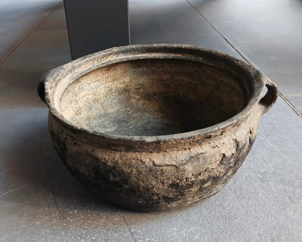 Antieke turkse pot Aura Peeperkorn, Huis en Inrichting, Ophalen of Verzenden, Zo goed als nieuw, Rond, Hout