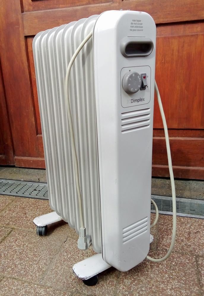Dimplex olieradiator met thermostaat op wieltjes, Ophalen, 30 tot 80 cm, Overige typen, Minder dan 60 cm