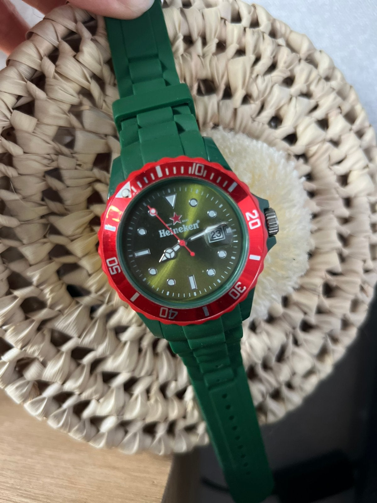 Heineken horloge - Nieuw en waterbestendig (5 ATM), Overige merken, Kunststof, Polshorloge, Nieuw