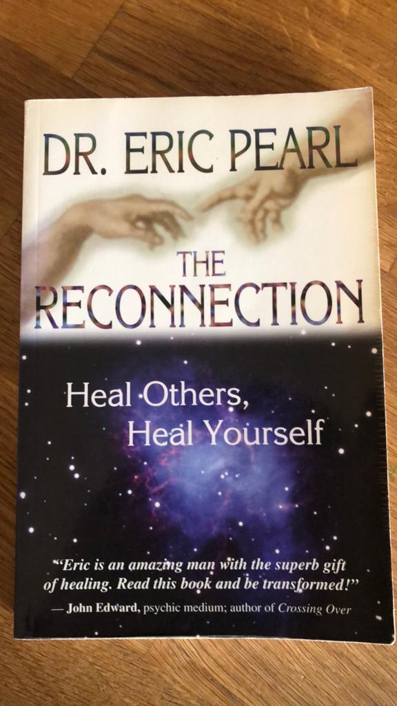 The Reconnection: Heal Others, Heal Yourself - Dr. Eric Pear, Boeken, Ophalen of Verzenden, Zo goed als nieuw, Spiritualiteit algemeen