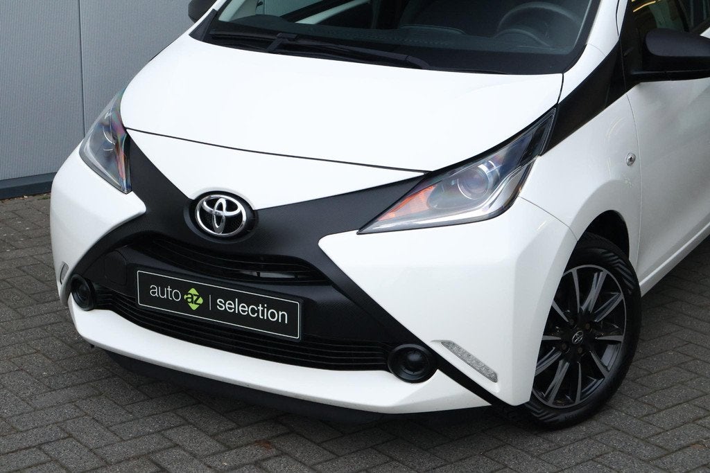 Toyota Aygo 1.0 VVT-i x-fun, Voorwielaandrijving, Stof, Gebruikt, Euro 6