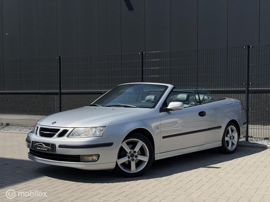Saab 9-3 Cabrio 1.8t AUT|LEDER|CRUISE|AIRCO|PDC|TREKHAAK|NAP, Auto's, Saab, 1998 cc, Gebruikt, Zwart, 4 cilinders