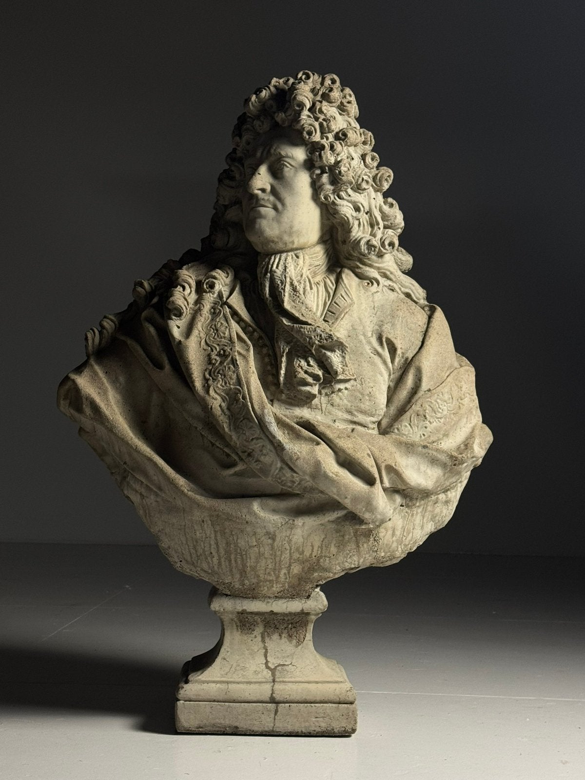 Borstbeeld Louis XIV beton, Verzamelen, Ophalen of Verzenden, Zo goed als nieuw