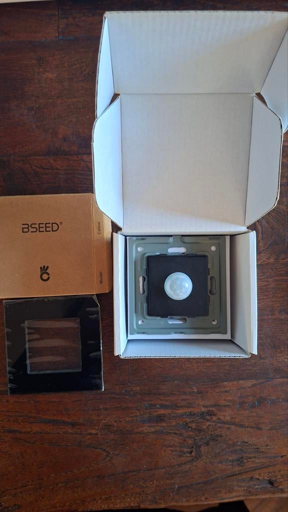 BSEED PIR Bewegingssensor Schakelaar - Nieuw in Doos, Ophalen of Verzenden, Nieuw, Schakelaar