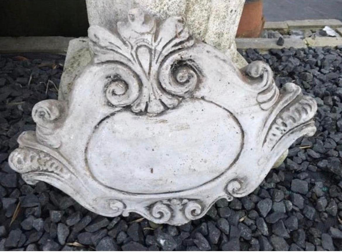 Oude betonnen tuinconsole uniek ornament 42x31cm, Ophalen, Zo goed als nieuw