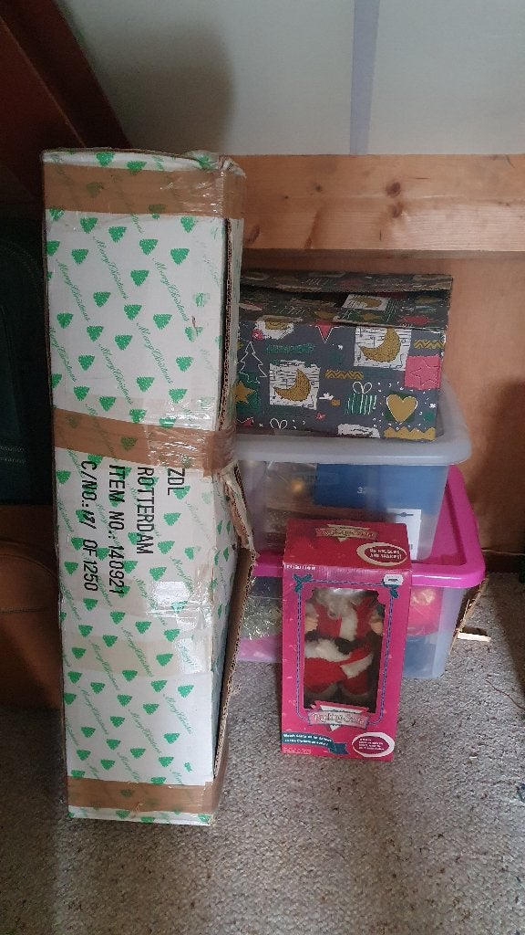 Kerstboom met versiering en lampjes, Ophalen, Zo goed als nieuw