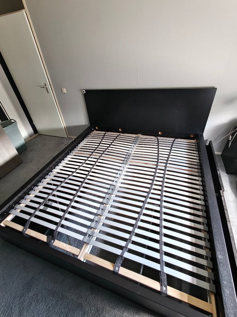 2 pers bed onderstel, Huis en Inrichting, Ophalen, Gebruikt, Bruin, 210 cm