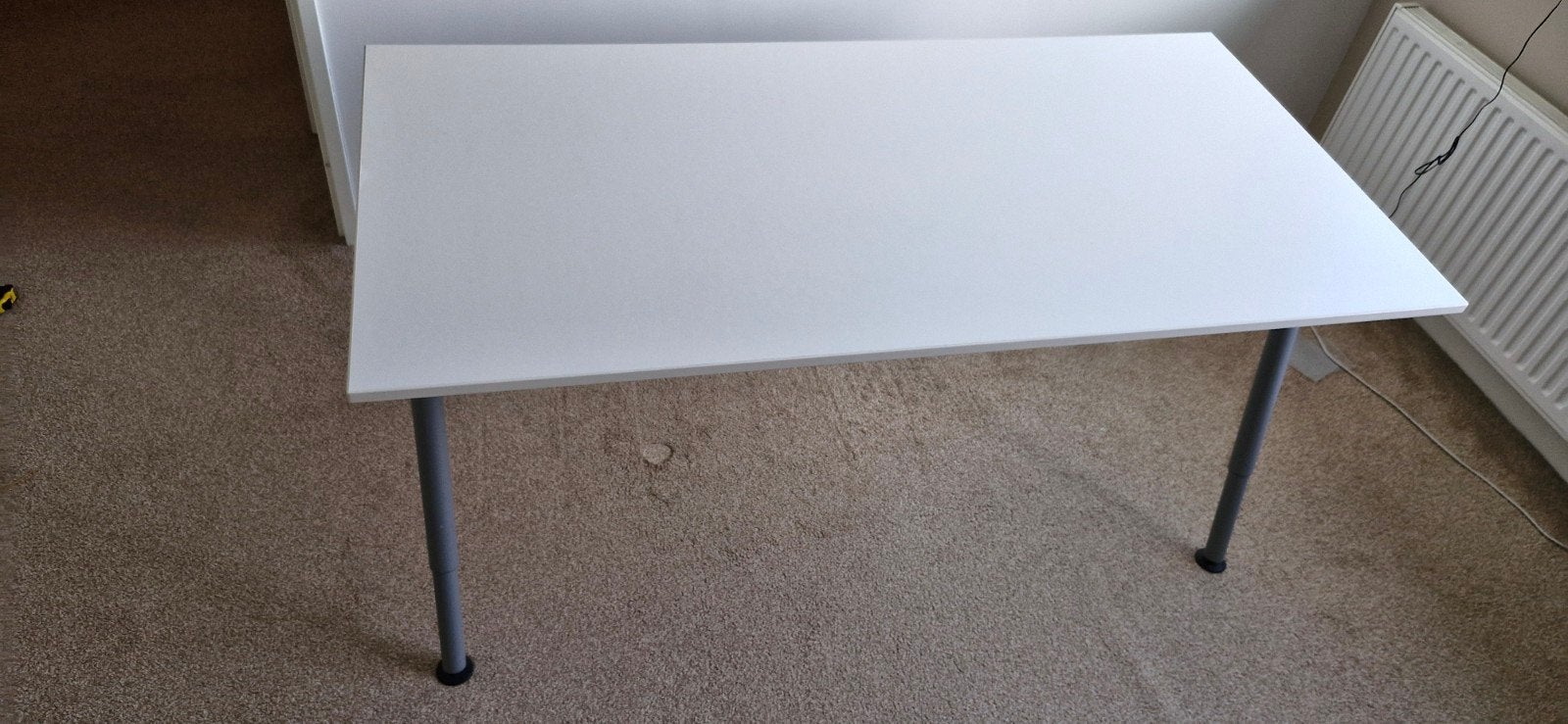 Ikea bureau 160x80cm, Huis en Inrichting, Bureaus, Ophalen, 160 cm, Gebruikt, Metaal