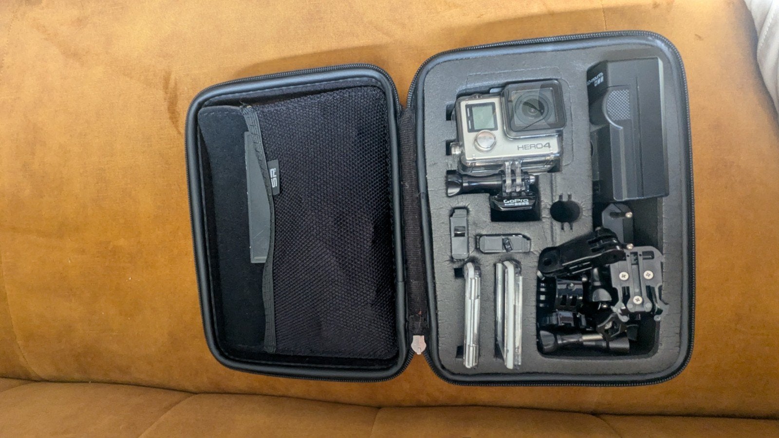 Foto 14 van GoPro HERO4 Silver met veel extra's en 3 batterijen